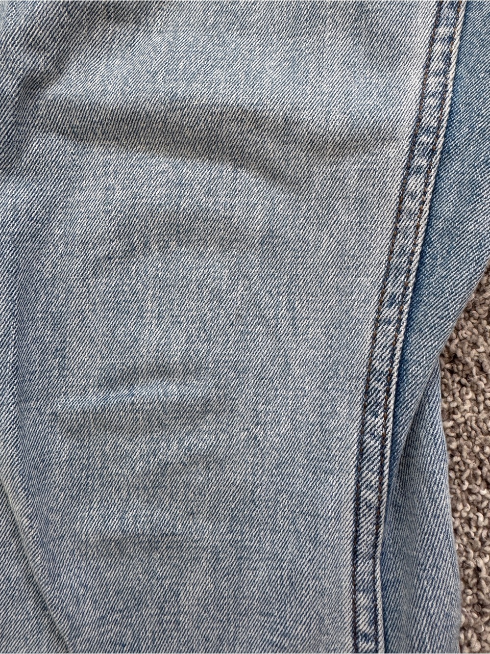 A&F Curve Love 90s Slim Straight Jeans | 27/4 | Ultra High Rise | Light Wash - Picture 4 of 4